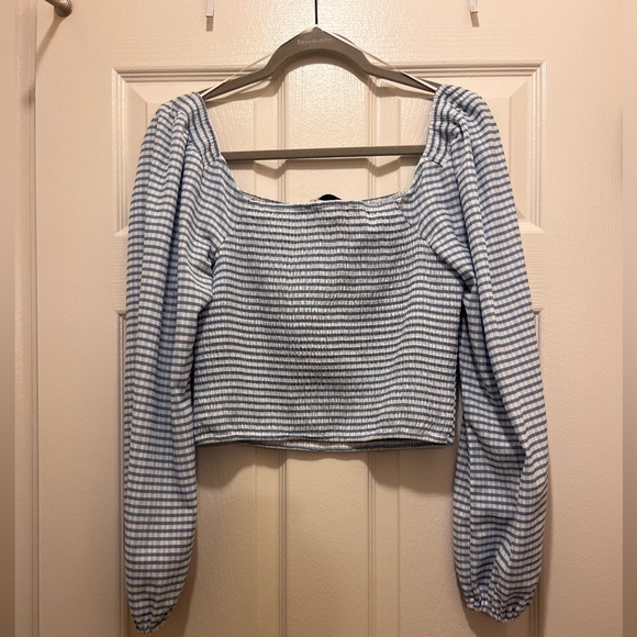 NWT Sophie Rue Smocked Blue and White Checkered Top, Size Medium - Picture 2 of 5